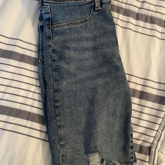 Old Navy Ballerina Jean Bermuda Shorts for Girls Size:14 - Picture 4 of 5